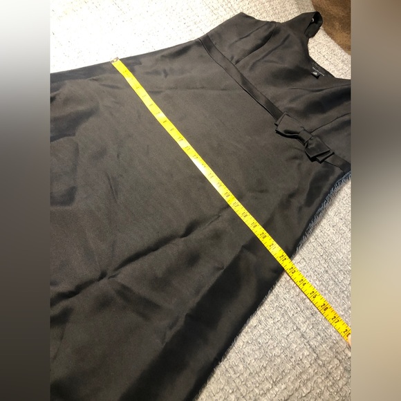 Banana Republic Women’s Black Silk Dress 16 - Picture 7 of 10